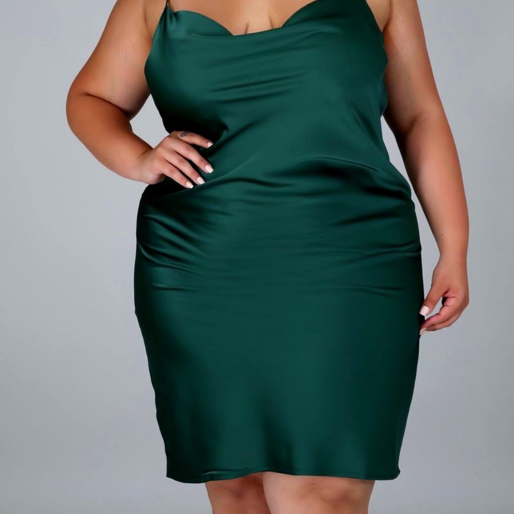 Green Hornet Satin Dress | Curvy Fit | Sizes 1X–3X | NWT